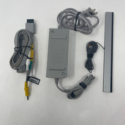 Nintendo Wii Console Gaming System RVL-001 White