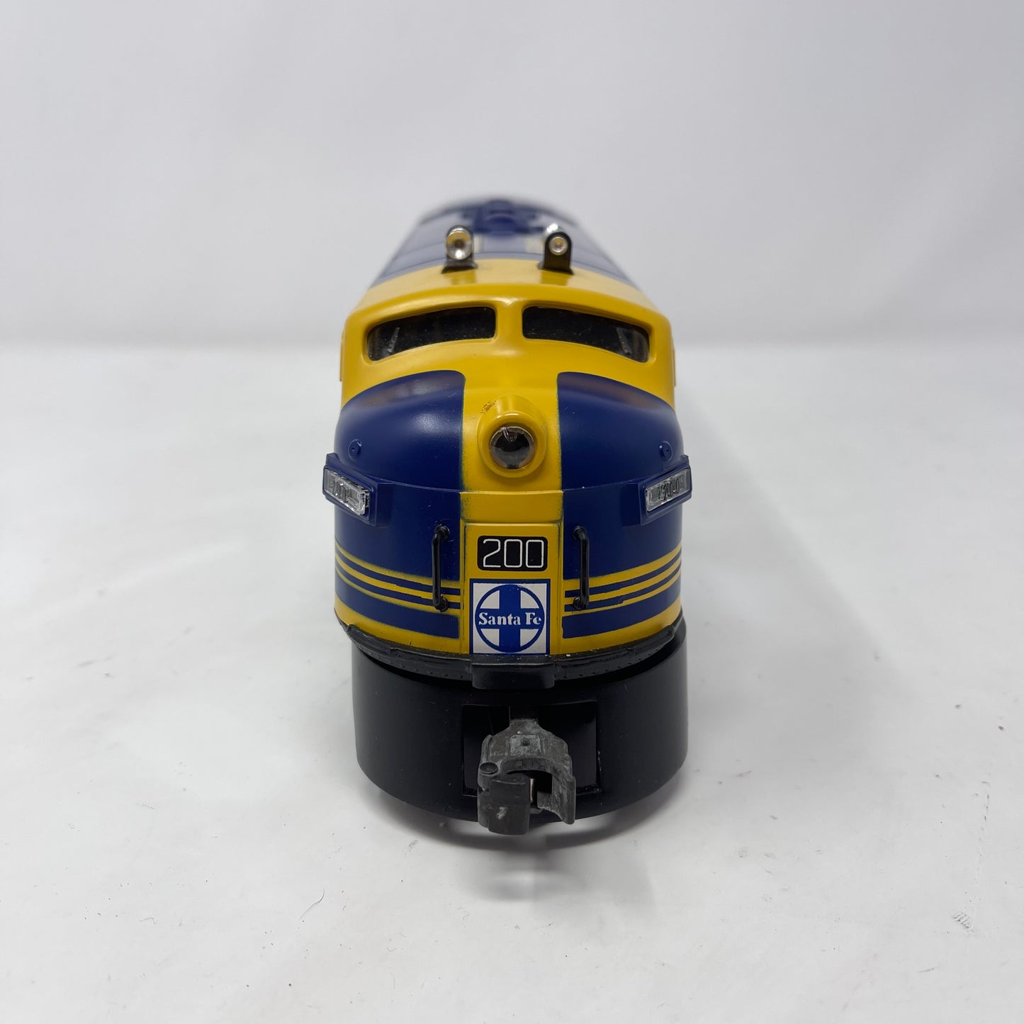 Lionel F3 A Santa Fe  Powered Diesel Locomotive Model 6 - 14537