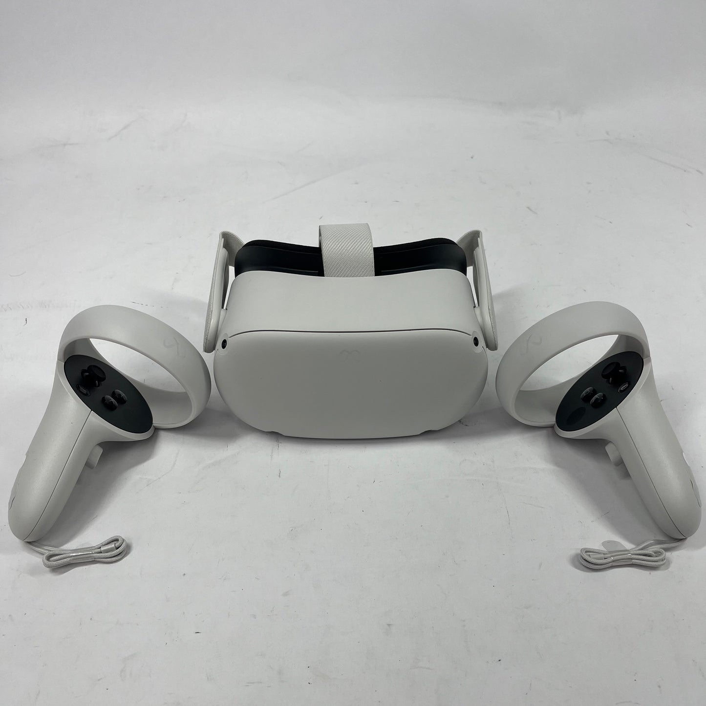 Meta Quest 2 128GB Standalone All-in-One VR Headset KW49CM