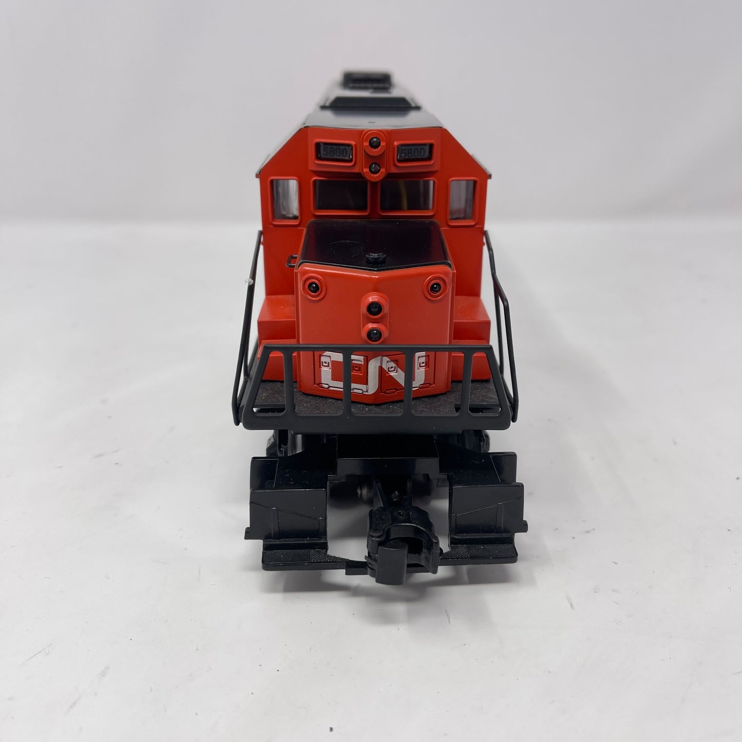 Lioenel Electric Trains Lionel Grand Trunk Western  Locomotive Model 6 - 16636