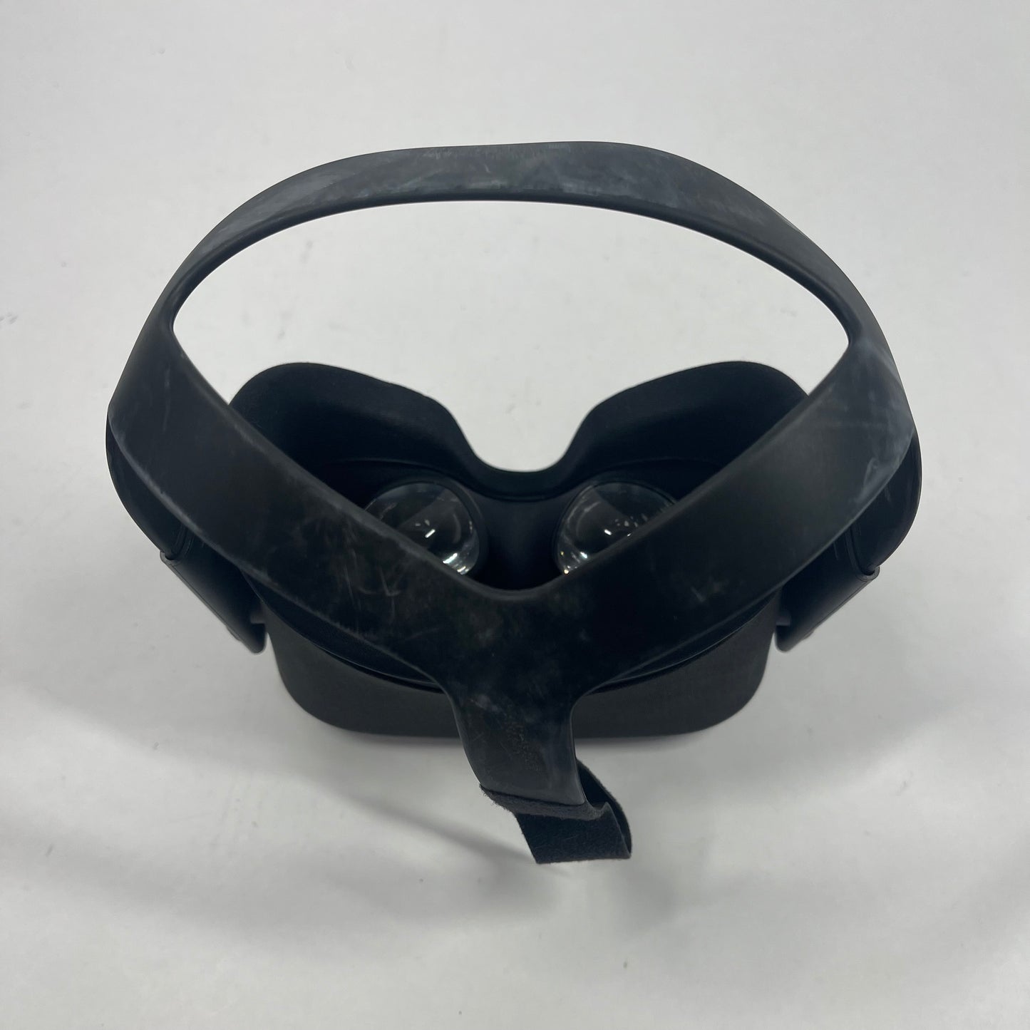 Oculus Quest 128GB Standalone All-in-One VR Headset MH‑B