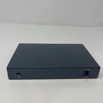 TP-LINK TL-SG108 8-Port Gigabit Desktop Swtich