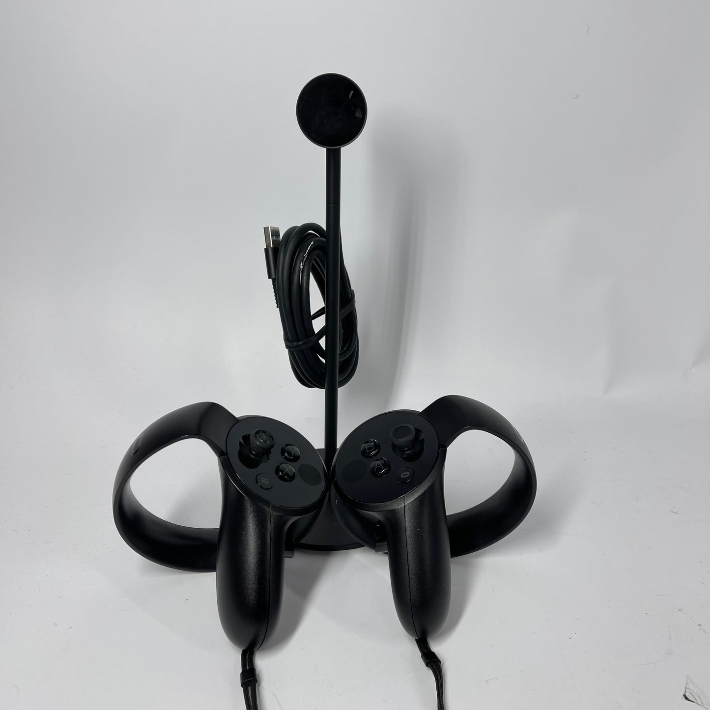 Oculus Touch (for Rift CV1) VR Controller & Sensor Bundle Black  3P-A