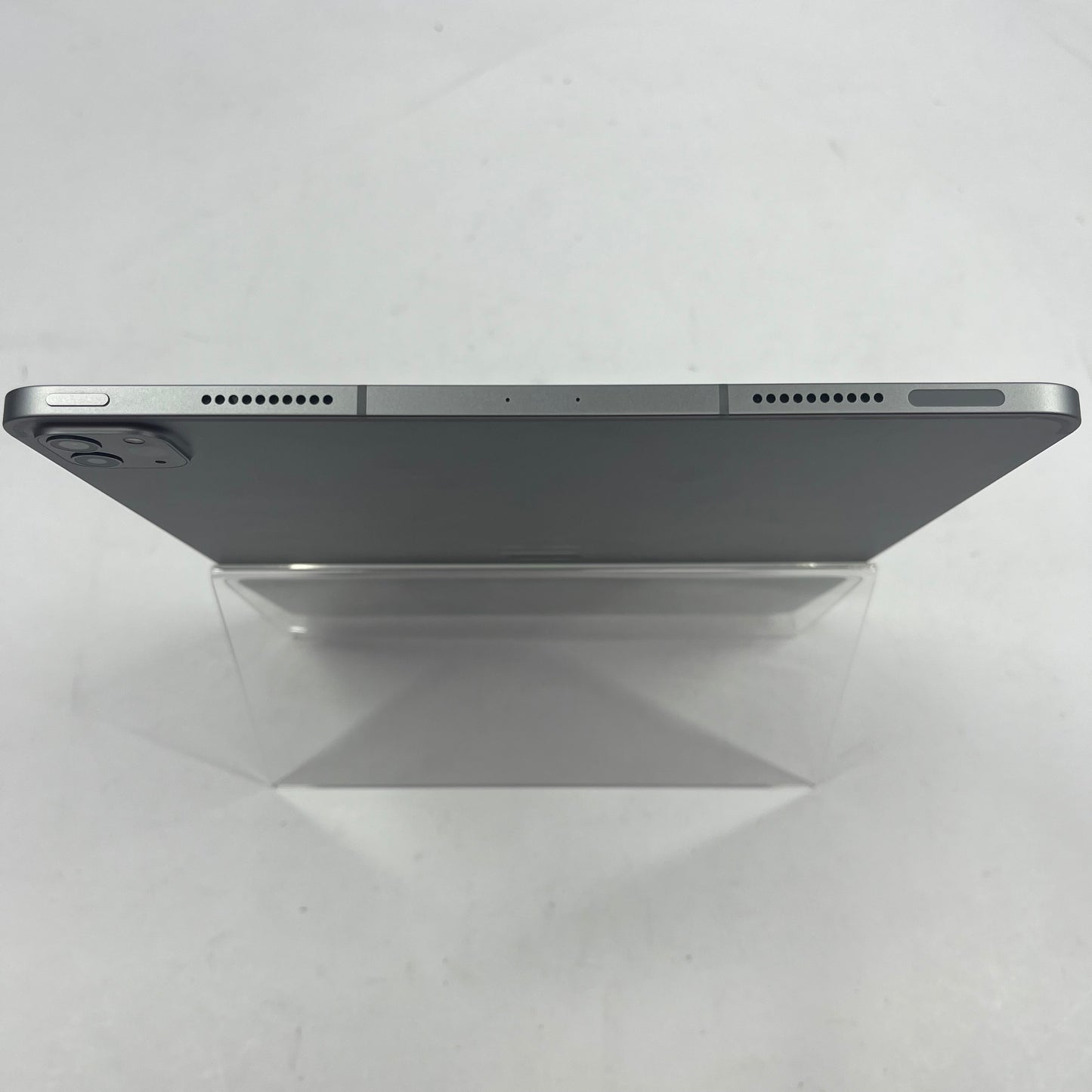 Unlocked Apple iPad Pro 12.9" 6th Gen 256GB 18.6.2 Space Black MP603LL/A