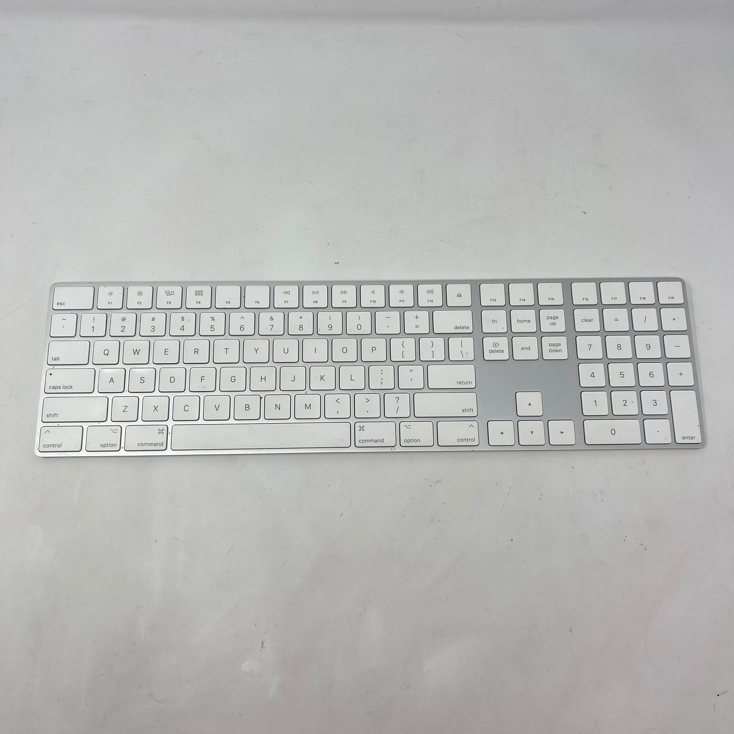 Apple Apple Magic Keyboard with Numeric Keypad A1843 White