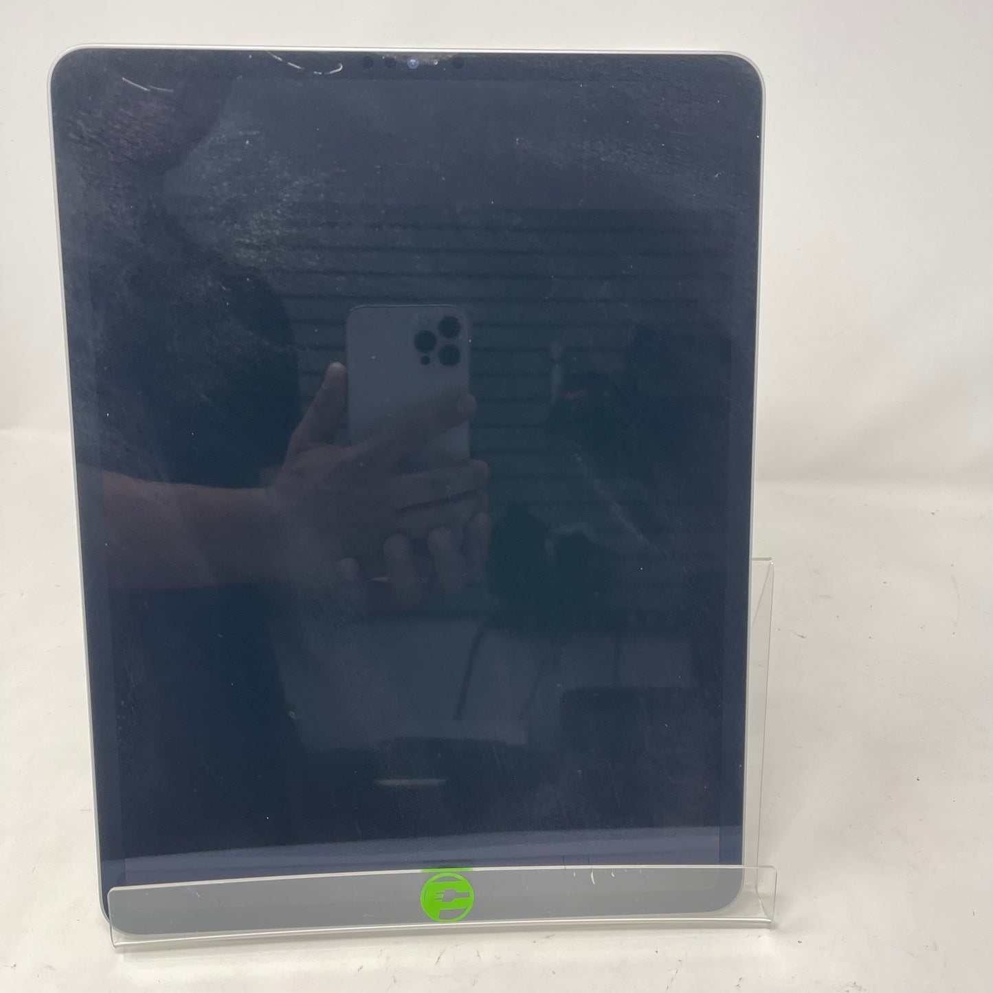 WiFi Only Apple iPad Pro 12.9" 6th Gen 128GB Silver MNXP3LL/A