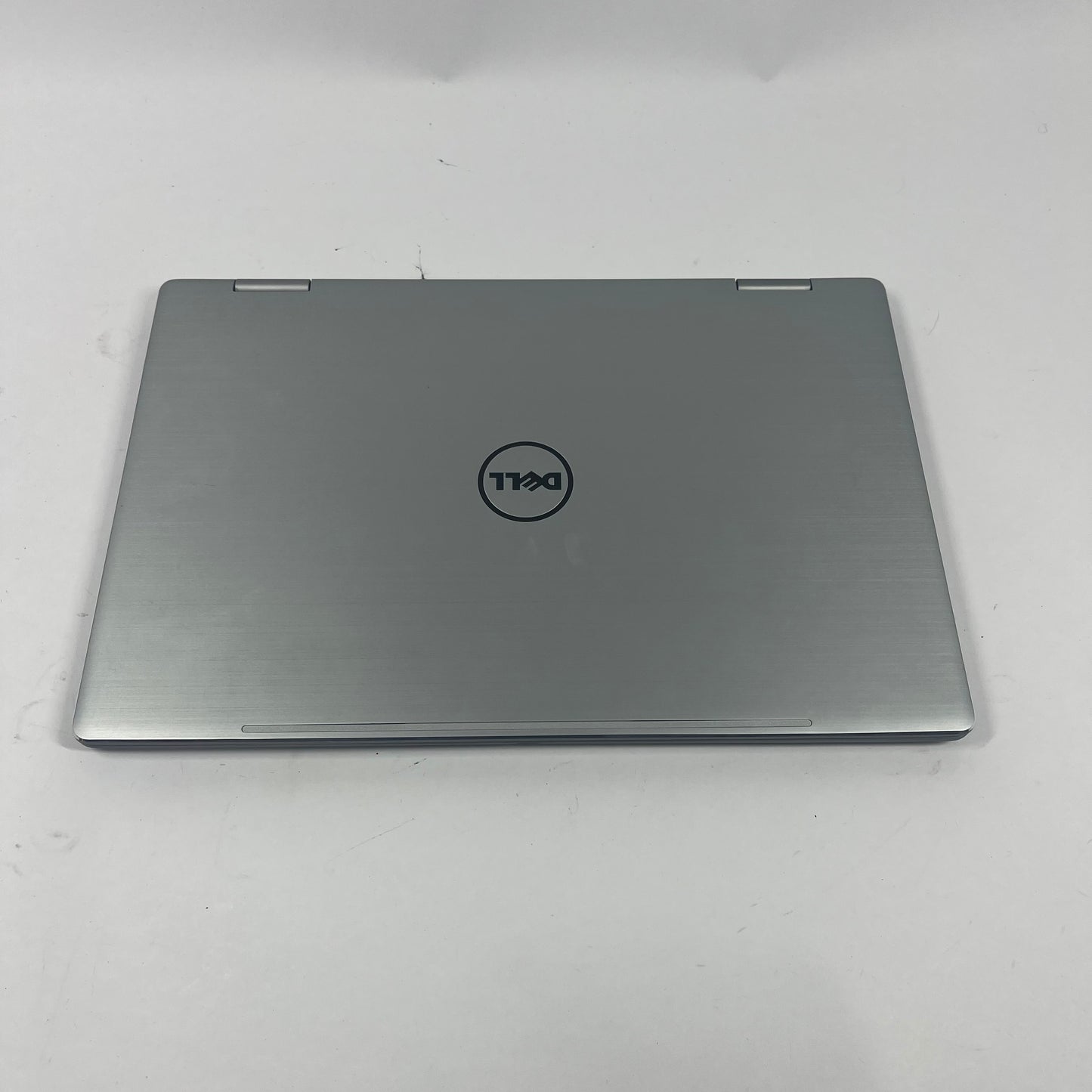 Dell Inspiron 15 Inspiron 7579 12" i7-7500U 1.1GHz 12GB RAM 512GB SSD Internal