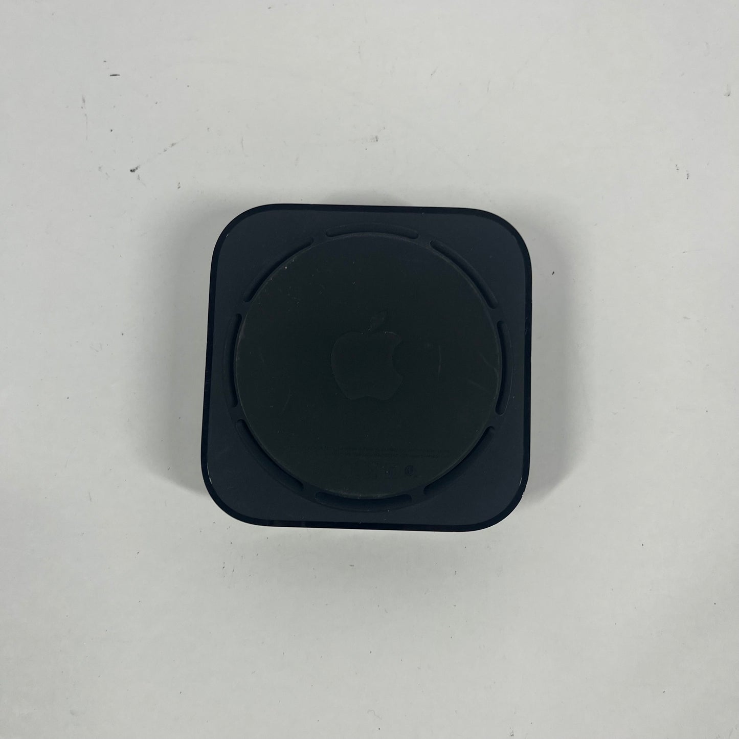 Apple TV HD 5th Gen 64GB Digital HD Media Streamer MHY93LL/A WiFi + Ethernet