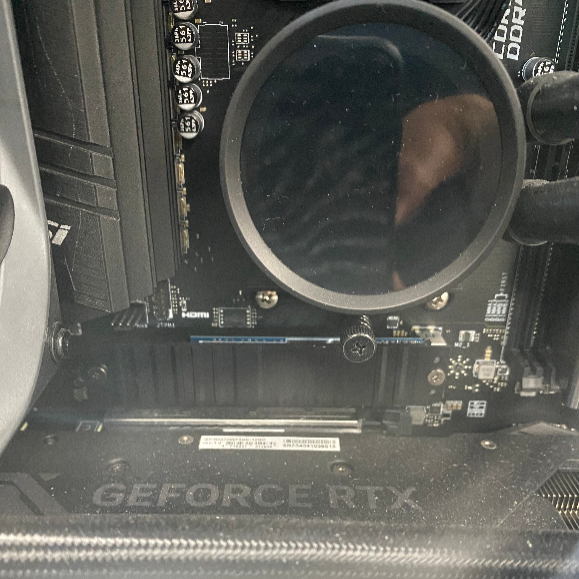 NZXT ms-7c56  Ryzen 5 5600X 4.6GHz 16GB RAM 1TB NVMe SSD GeForce RTX 4070